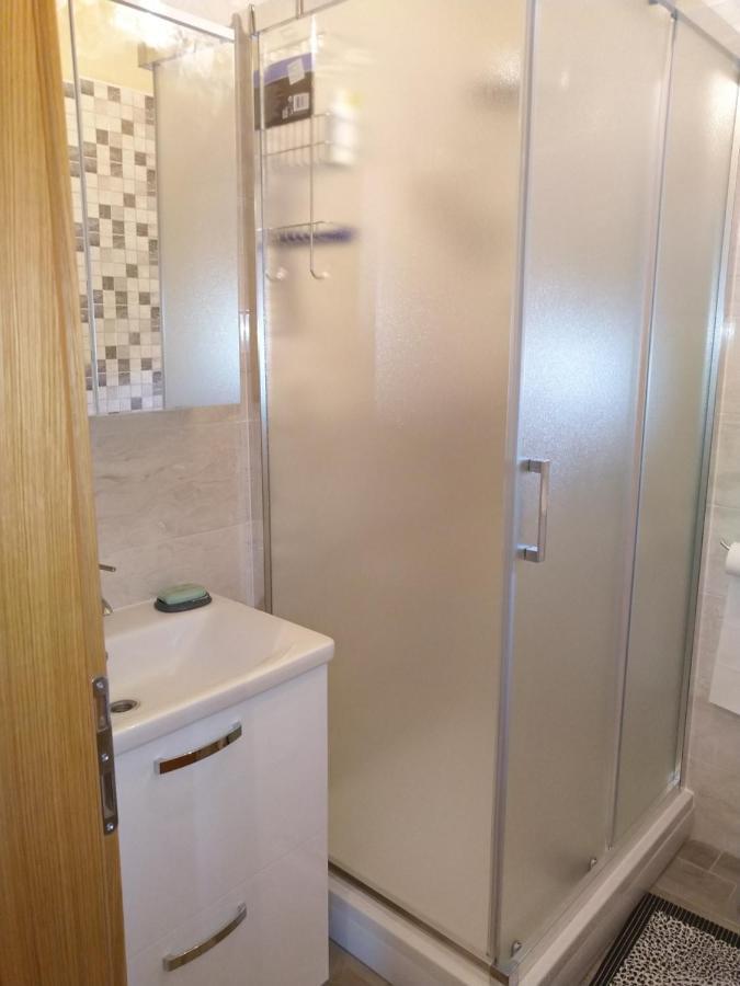 Admiral Apartment Brbinj Ngoại thất bức ảnh