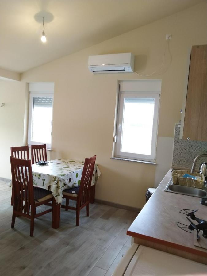 Admiral Apartment Brbinj Ngoại thất bức ảnh